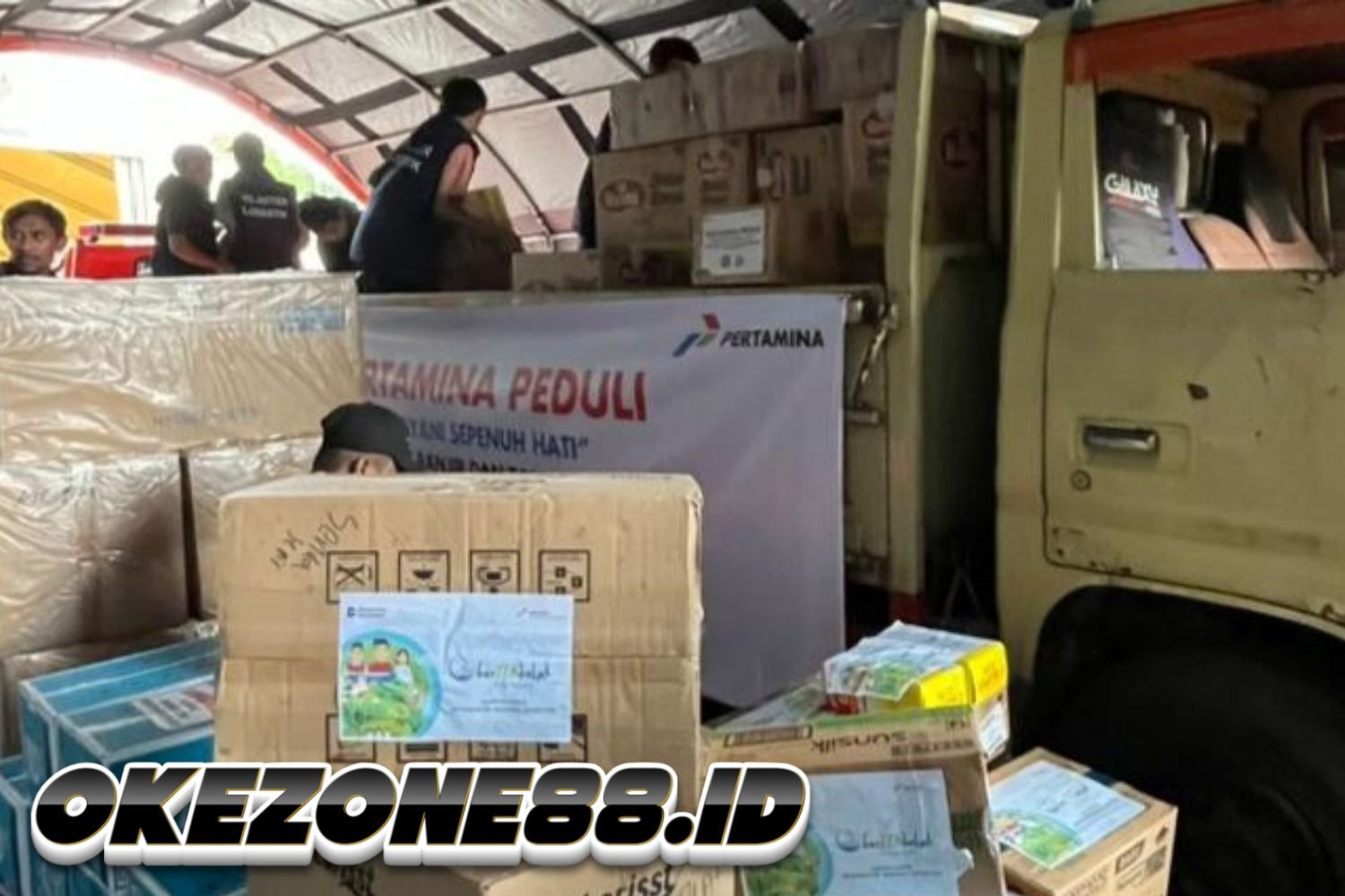 Selimut dan Kebutuhan Harian Menguatkan Warga di Pengungsian Banjir Sumatra